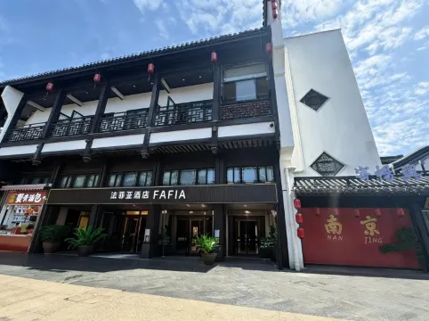 Fafeya Hotel (Nanjing Confucius Temple Subway Station Qinhuai River)