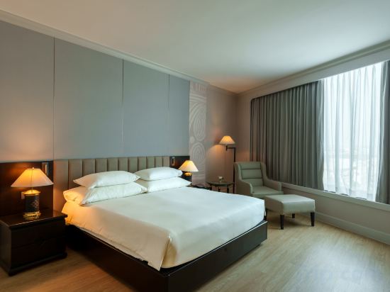 Pullman Khon Kaen Raja Orchid Room Type - Premier Executive Suite