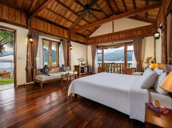 Mai Chau Hideaway Lake Resort - Tap to explore photos
