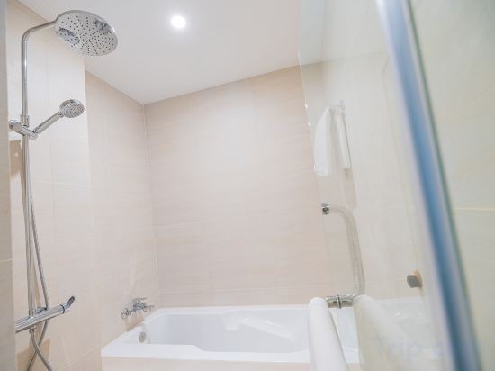 85 SOHO Hotel & Serviced Apartment - Tap to explore photos