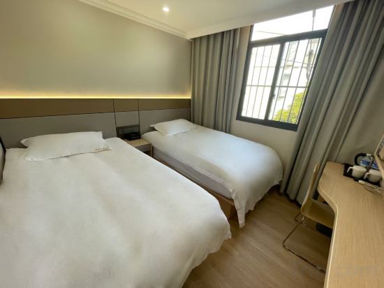 Others 4, Huiwang Hostel, Shanghai