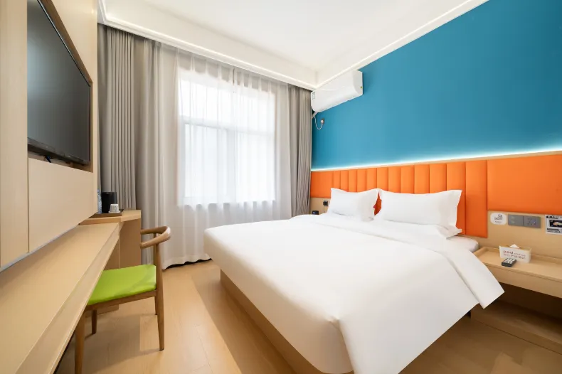 Pudding Yanxuan Hotel (Xi'an Fengqiyuan Subway Station)