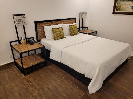 Fernvale Leisure Club and Resort Room Type - PWD Accessible Room (Windowless) Fernvale Leisure Club and Resort Room Type - PWD Accessible Room (Windowless)