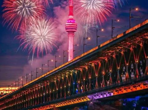 藝龍瑞雲酒店（武漢江漢路步行街大智路地鐵站店）