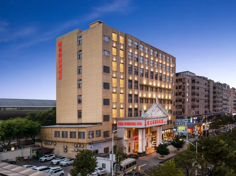 Vienna International Hotel Shenzhen Bao'an Airport Hourui Metro Station