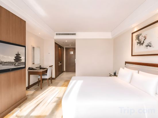 Beijing Broadcasting Tower Hotel Room Type - Chinese-Style Superior Room (Double Bed) (Desk, French Window)