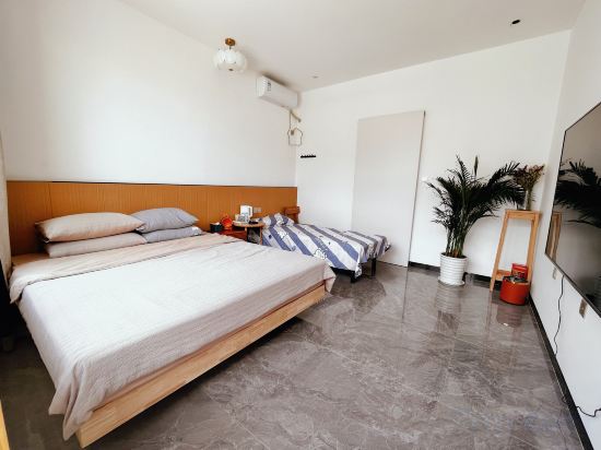 Beijing Light Residential Residence Room Type - Courtyard No.4 Breeze Diary Professional KTV Four-Bedroom Twin Courtyard Suite Beijing Light Residential Residence Room Type - Courtyard No.4 Breeze Diary Professional KTV Four-Bedroom Twin Courtyard Suite