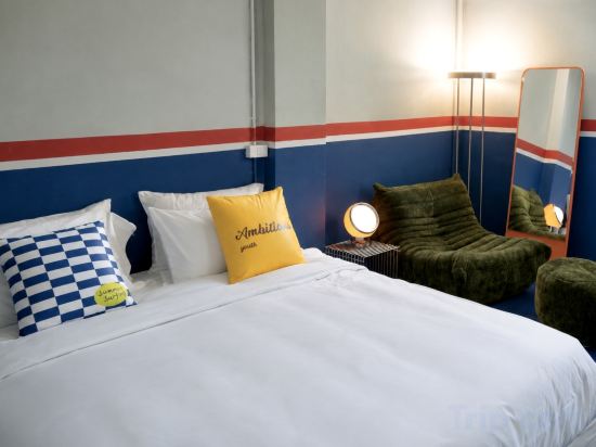BW Thai Art Style Hotel Room Type - 211 Room with Private Working Space (Mixed Gender)