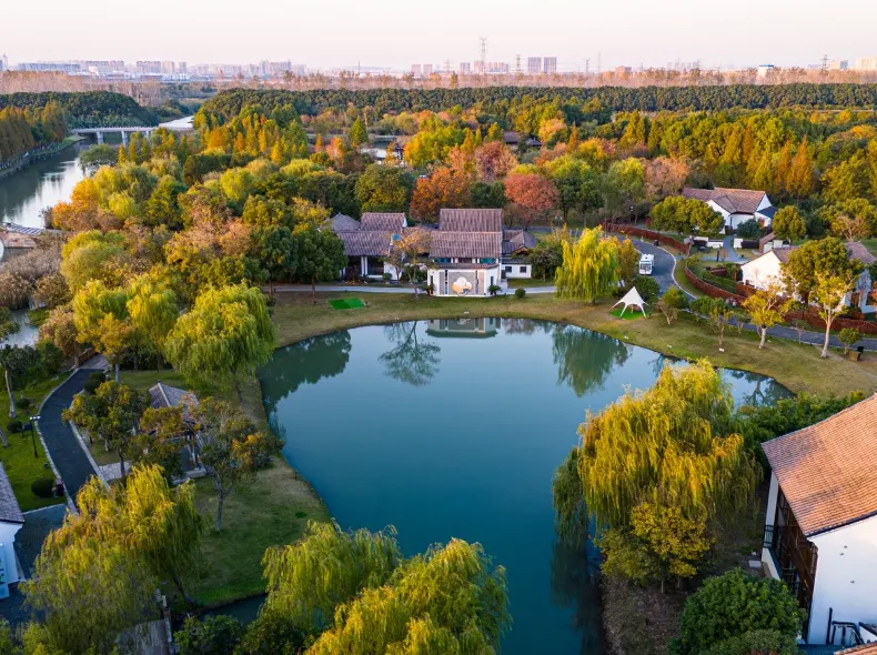 Blossom Hill Changshu Shajiabang Luhua Bay