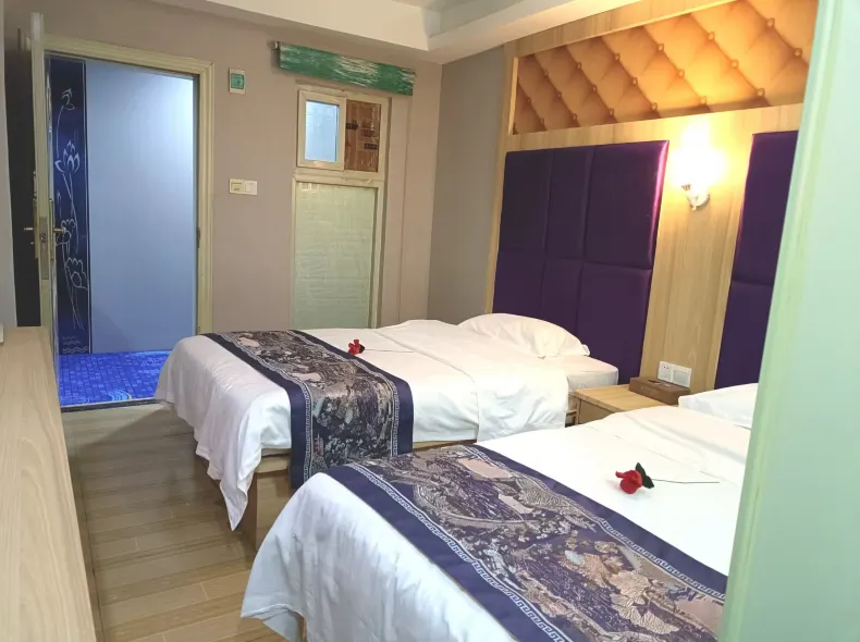 Wei8 Hotel