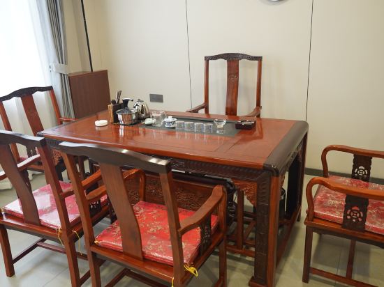 Others 5, Qinghua Shengqiao Business Hotel, Heihe