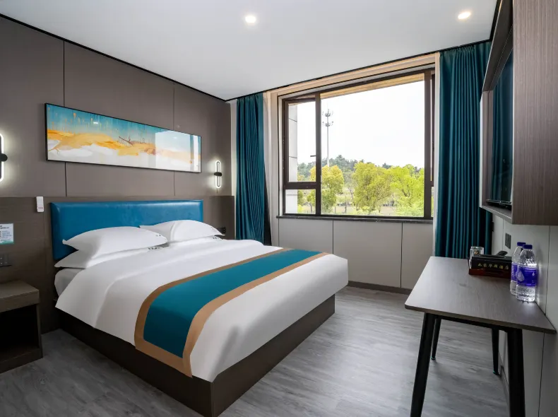 Home Inn Huaxuan Collection Hotel (Nanjing Agricultural University Shengtai Jiayuan Branch)