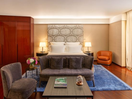 Bvlgari Hotel London - Tap to explore photos