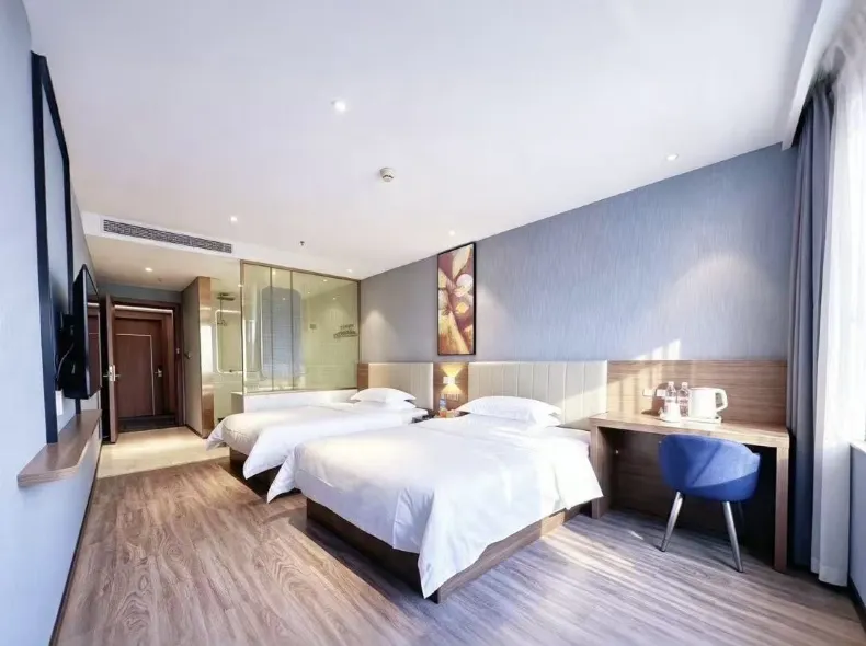 7 Days Premium Hotel (Chongqing Longtousi North Railway Station)