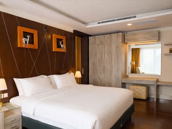 Aston Bogor Hotel and Resort Room Type - Executive Suite
