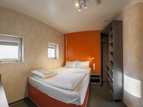 TL Hotel Budapest Room Type - Standard Double Room