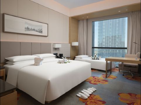 Sheraton Beijing Lize Hotel - Tap to explore photos