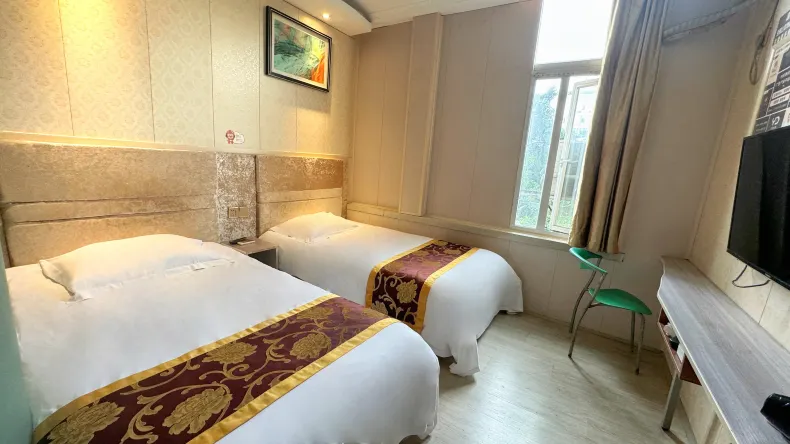 Pod Inn Hotel (Chengdu Second Ring Road West Third Section Shuhan Road East Metro Station)