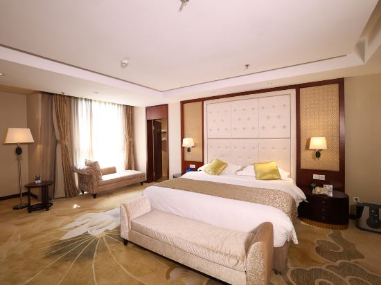 Zhongjia Palace Hot Spring Hotel Room Type - Xinyuan Suite