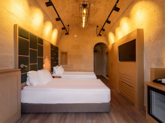 Uchisar Kaya Hotel - Special Class Room Type - Arched Room with Panoramic View and Balcony Uchisar Kaya Hotel - Special Class Room Type - Arched Room with Panoramic View and Balcony