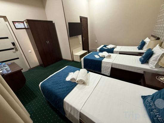 SAPPHIRE HOTEL Room Type - Classic Triple Room