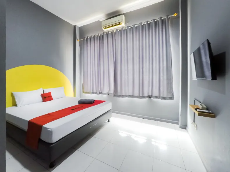 RedDoorz Near Stasiun Tanah Abang