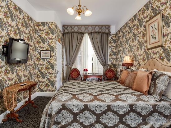 Queen Anne Hotel Room Type - Deluxe King Room