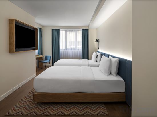 Hampton by Hilton Istanbul Sirkeci Room Type - Twin Room With Sofa Bed Smoking Hampton by Hilton Istanbul Sirkeci Room Type - Twin Room With Sofa Bed Smoking