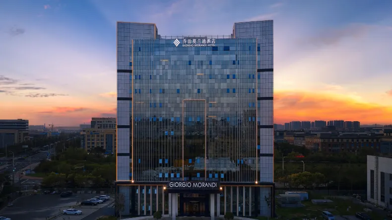 喬治莫蘭迪飯店（青島紅島高新區店）