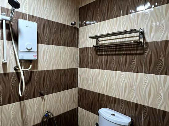 Putra Heights New Wave Hotel - Tap to explore photos