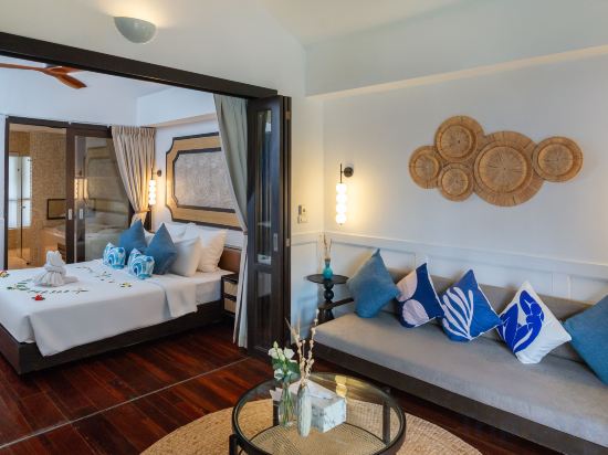 The Sea Koh Samui Resort & Residences by Tolani Room Type -  Presidential Suite 3 Bedrooms Beachfront Villa with Personal Assistant 