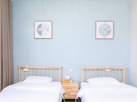Sunny B&B Room Type - Standard 2-bed Room