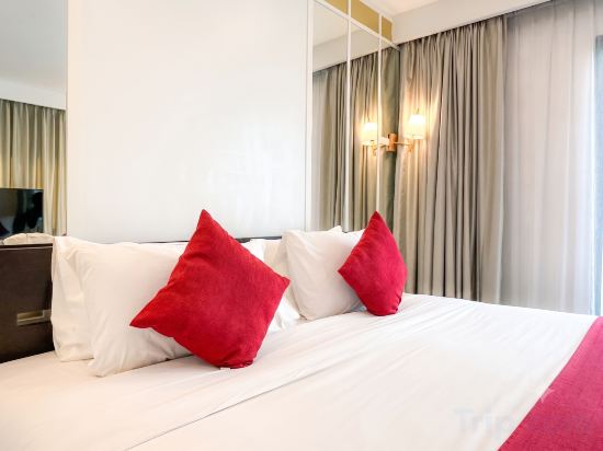 The Experience Walking Street Chiang Mai Room Type - Deluxe Balcony