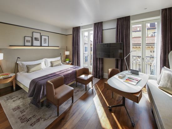 Mandarin Oriental, Milan Room Type - Deluxe Room King