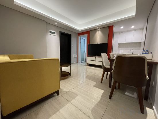 Choung Wei Hotel - Tap to explore photos