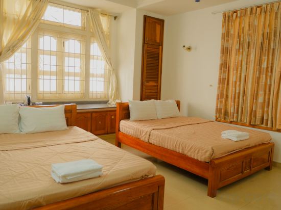 Sakura Hostel Saigon Room Type - Basic Double Room