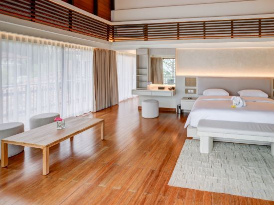 Pantai Indah Lagoi Bintan Room Type - Four Bedrooms Pool Villa