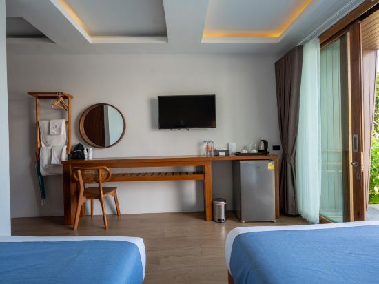 Janpa Resort Room Type - Deluxe Twin Room with Pool Access