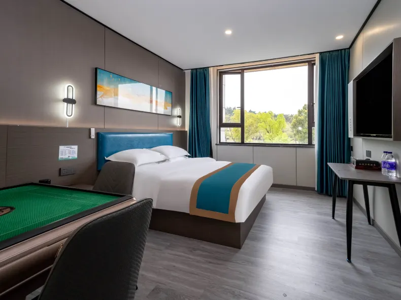 Home Inn Huaxuan Collection Hotel (Nanjing Agricultural University Shengtai Jiayuan Branch)