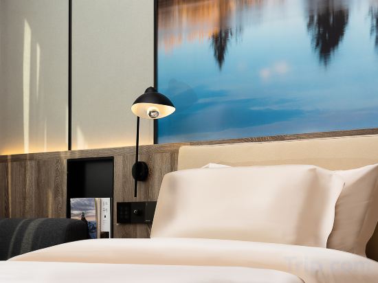 Vensce Hotel Room Type - Deluxe Twin Room