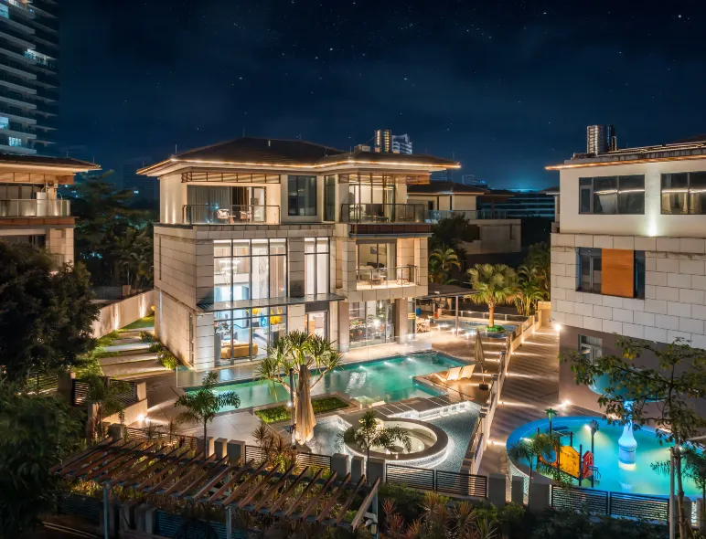 Q Jia · Pinyi Villa (Yangjiang Hailing Island Shili Yintan Store)