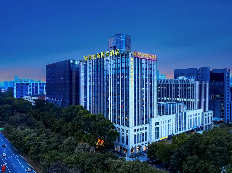 Vienna International Hotel (Shenzhen Nanshan Science and Technology Park Kexing Branch)