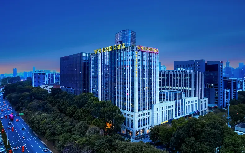 Vienna International Hotel (Shenzhen Nanshan Science and Technology Park Kexing Branch)