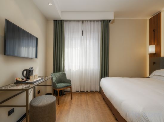 Hotel Mozart Room Type - Superior Double Room