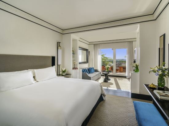 Sofitel Marrakech Palais Imperial & Spa Room Type - Atlas Junior Suite, 1 king-size bed or twin beds, pool/Atlas view, balcony