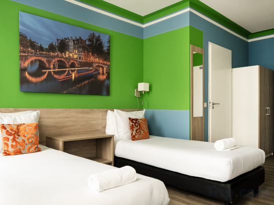 Amsterdam Teleport Hotel Room Type - Twin Studio