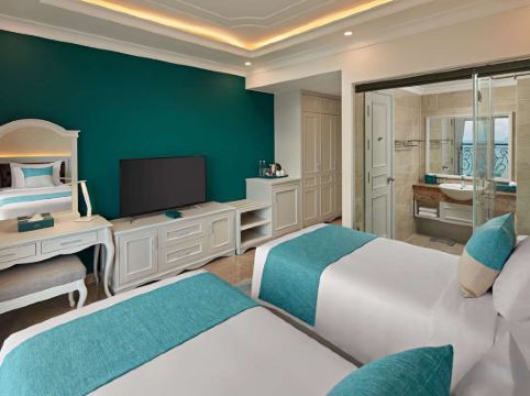 Mercure Nha Trang Beach Room Type - Classic room, city view - 2 single beds