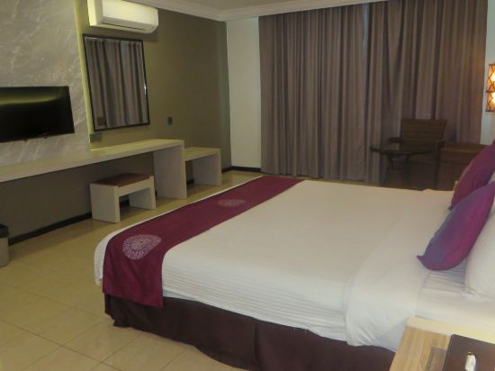 Heritage Hotel Room Type - Deluxe King Room