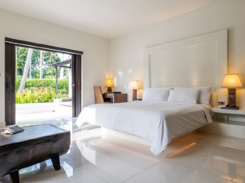 The Racha Room Type - Deluxe King with Garden View The Racha Room Type - Deluxe King with Garden View