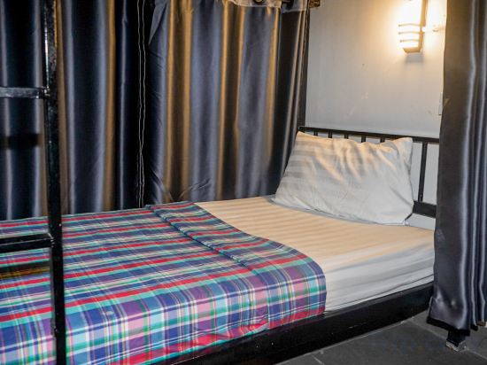 Nangkol Village Room Type - Bed In Bed In 12-Bed Mixed Dormitory Room (1) (Mixed Gender)